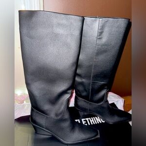 PRETTY LITTLE THINGS BRAND NEW BOOTS